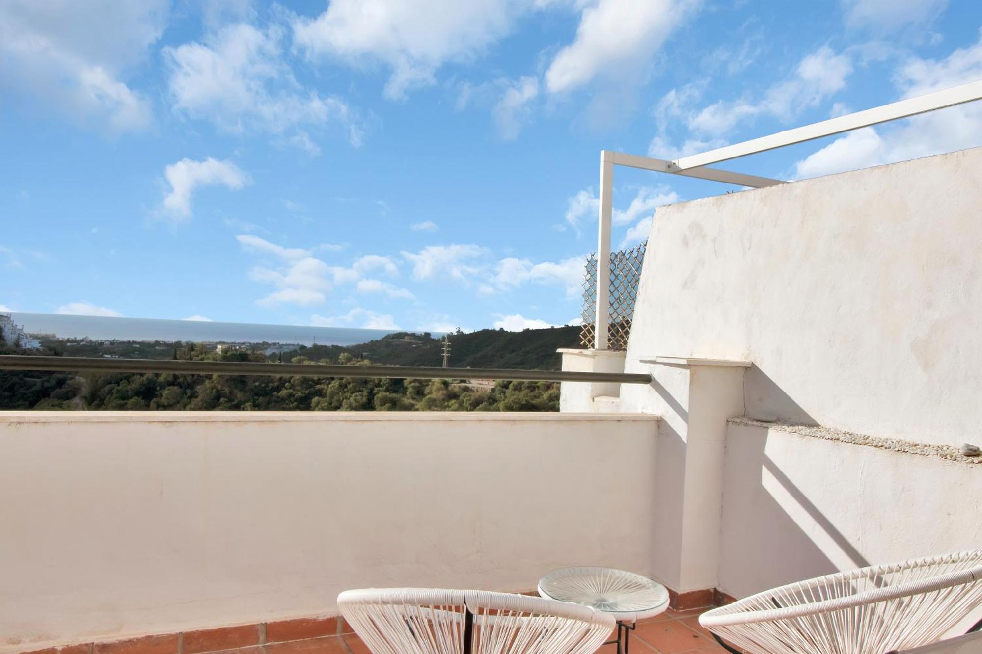 Duplex Estilo Boho Con Increible Terraza Y Vistas Al Mar En Estepona - Las Abejeras 609 Apartment Exterior photo